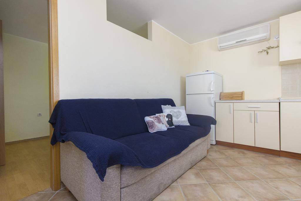 שיבניק Bulat Sea View Apartments מראה חיצוני תמונה
